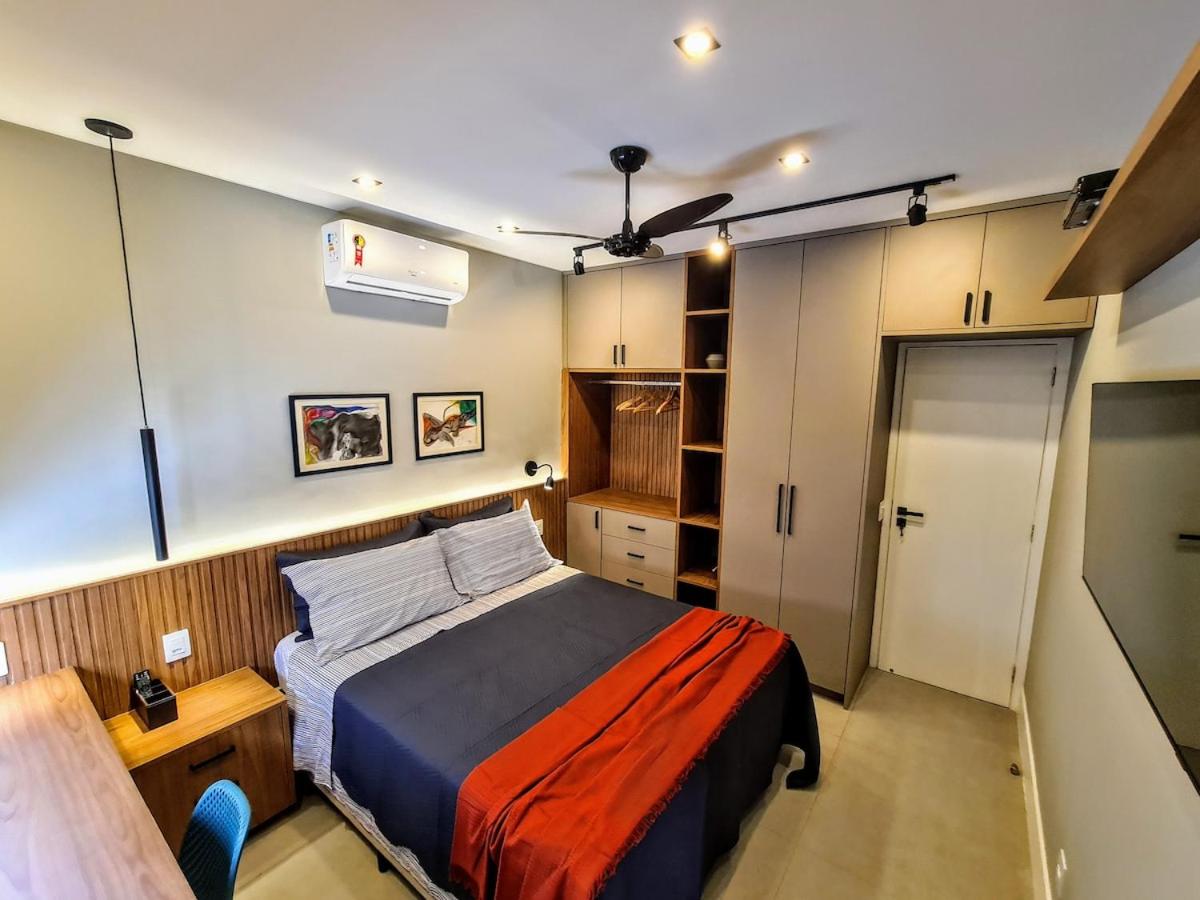 Felipe 628 · Studio do Arquiteto 4 - moderno e sofisticado! - B&B Rio de Janeiro