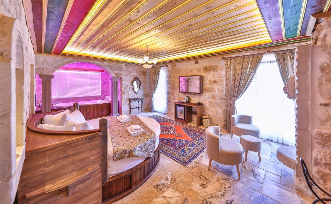 Chambre Lit Queen-Size avec Baignoire Spa