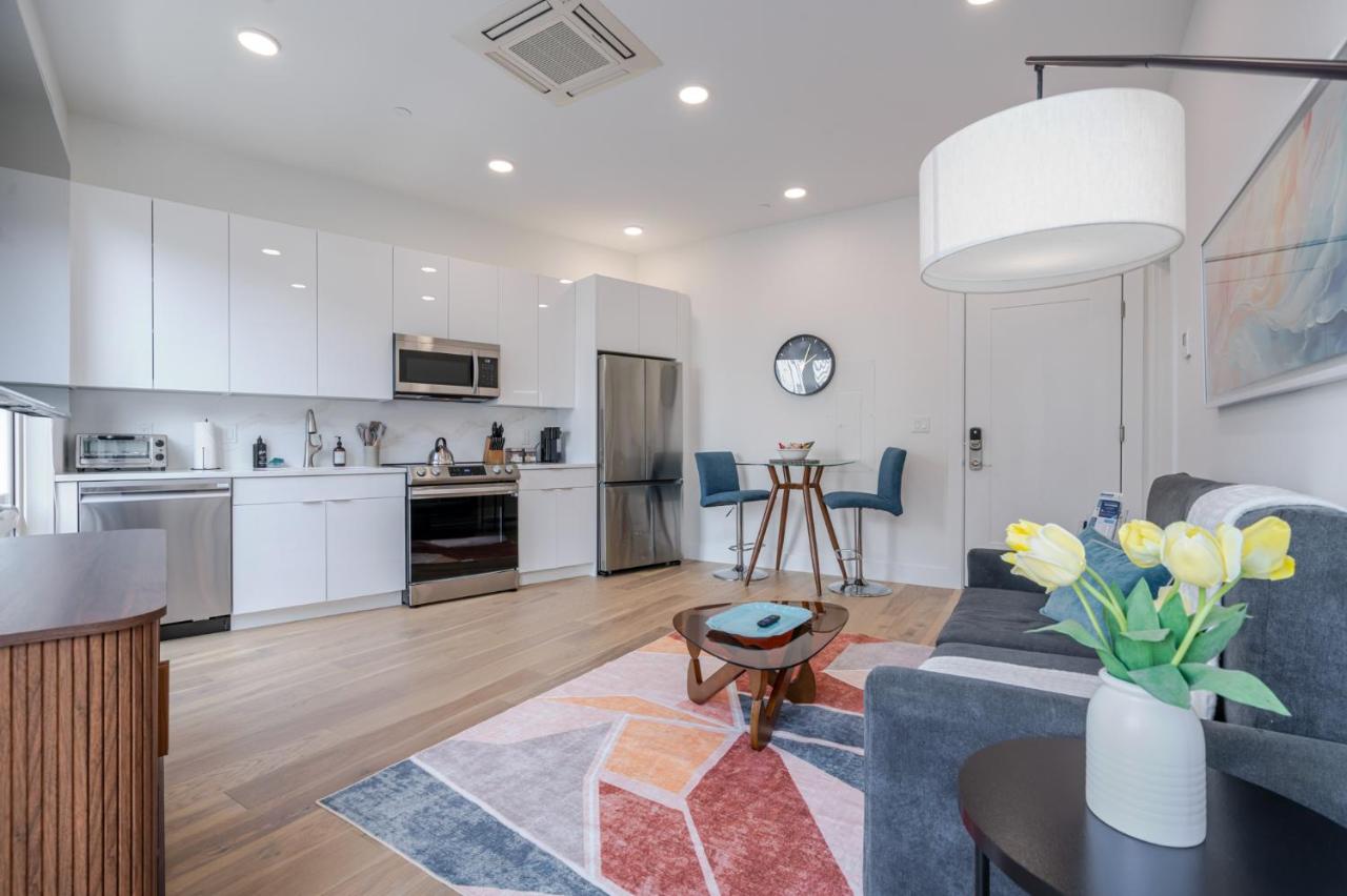 Luxury 1-Bed at The Vera Boston Landing MBTA - Bed and Breakfast Boston