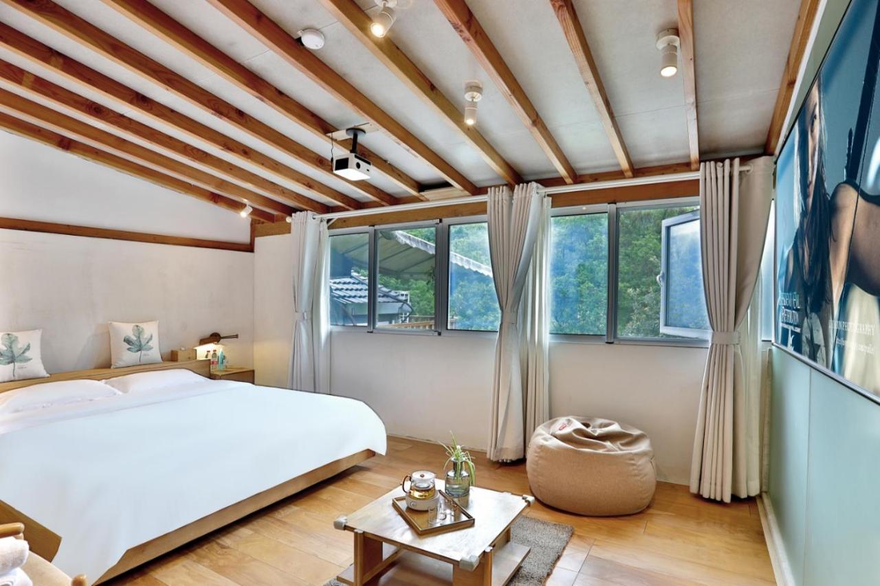 Zimmer mit Queensize-Bett