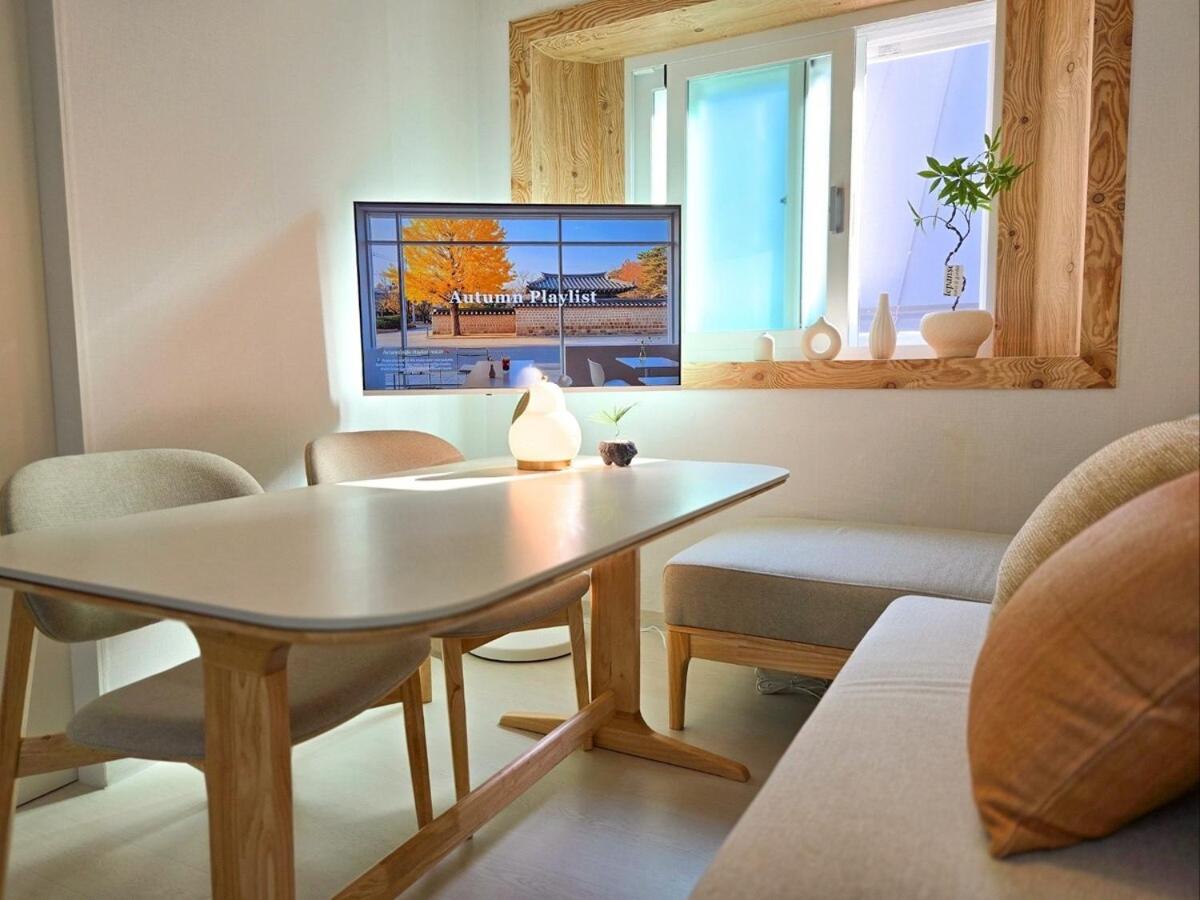 NEW#Hyehwa Station#Hansung University Station #3 Rooms 7 People#Jongno#Changgyeonggung Palace#Naksan Park#Bukchon Hanok Village#Jongno#Dongdaemun#Myeongdong - B&B Seoul