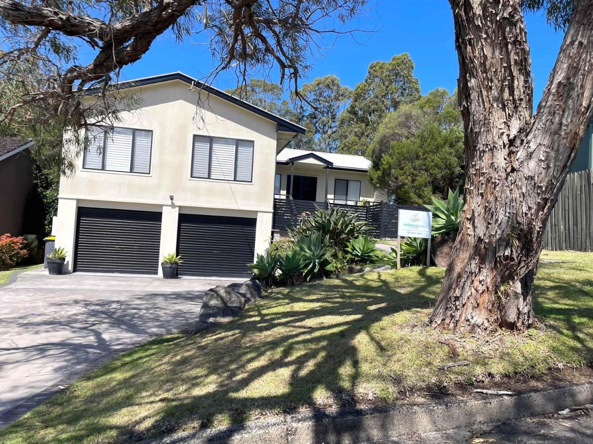 Sea Breeze on Carroll - 4BR beachside home - Ferienwohnung Mollymook