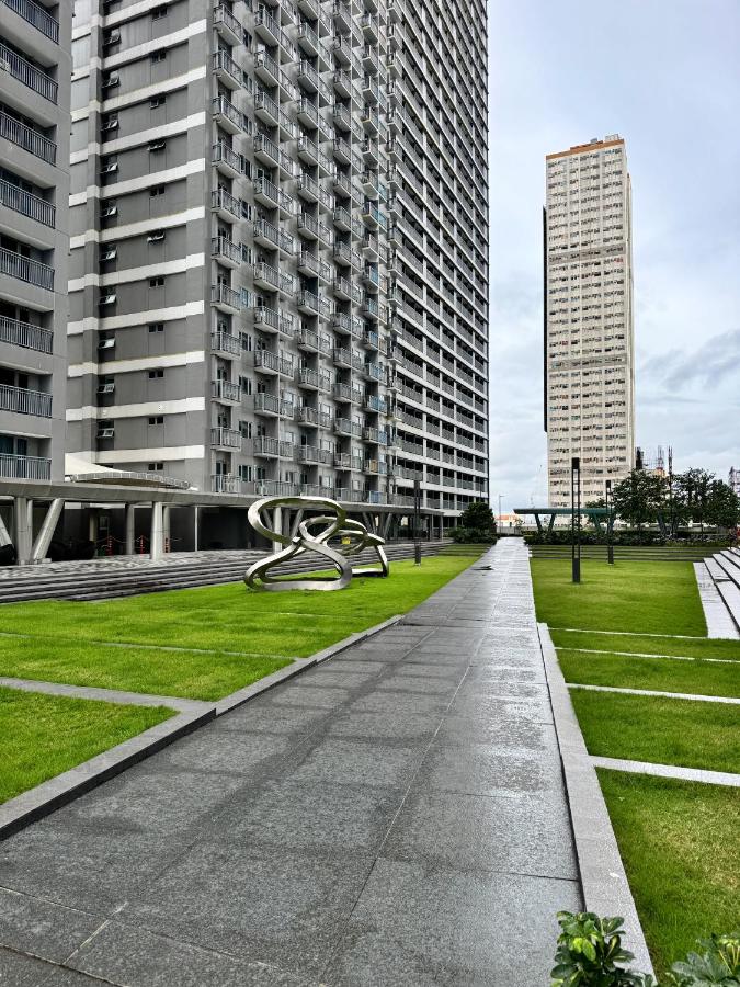 Savasana Suite - Fame Residences Tower 3 50mbps - B&B Manila