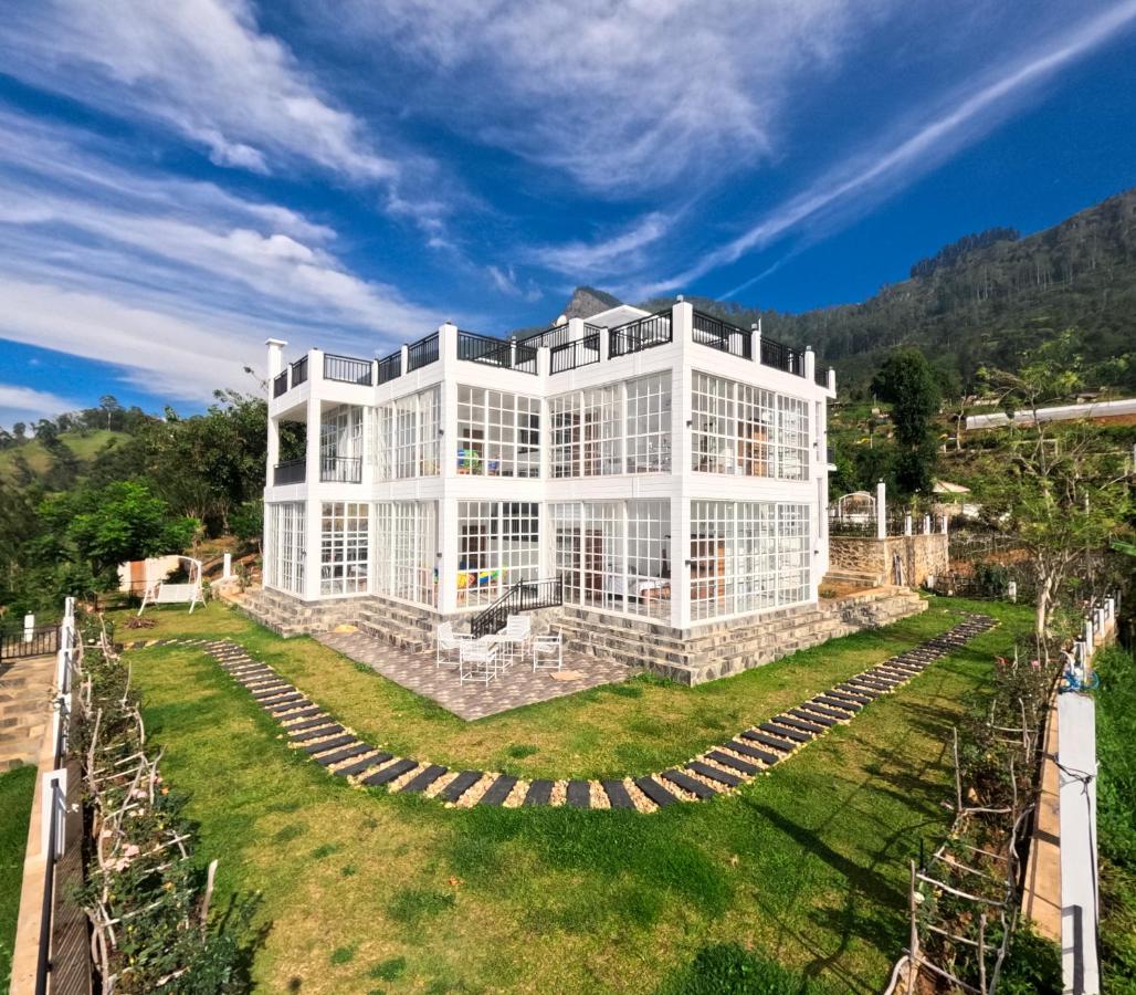 Villa Rosaria - Framed by Nature, Finished with Luxury - Ferienwohnung Beragala