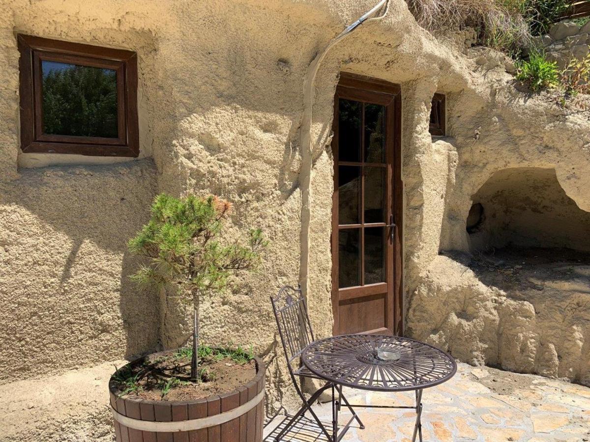 Sirocave Barlang szobák - Ferienwohnung Sirok