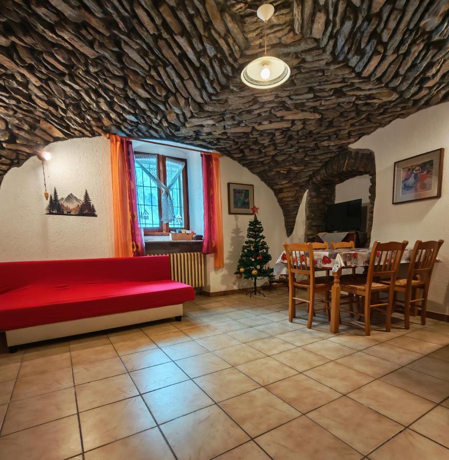 Lo Tatà - Maisons de Charme - Caratteristico Appartamento a 2 passi da Courmayeur - B&B Prè-Saint-Didier