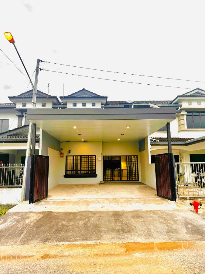 HMHome-Seven - Chambres d’hôtes Sibu