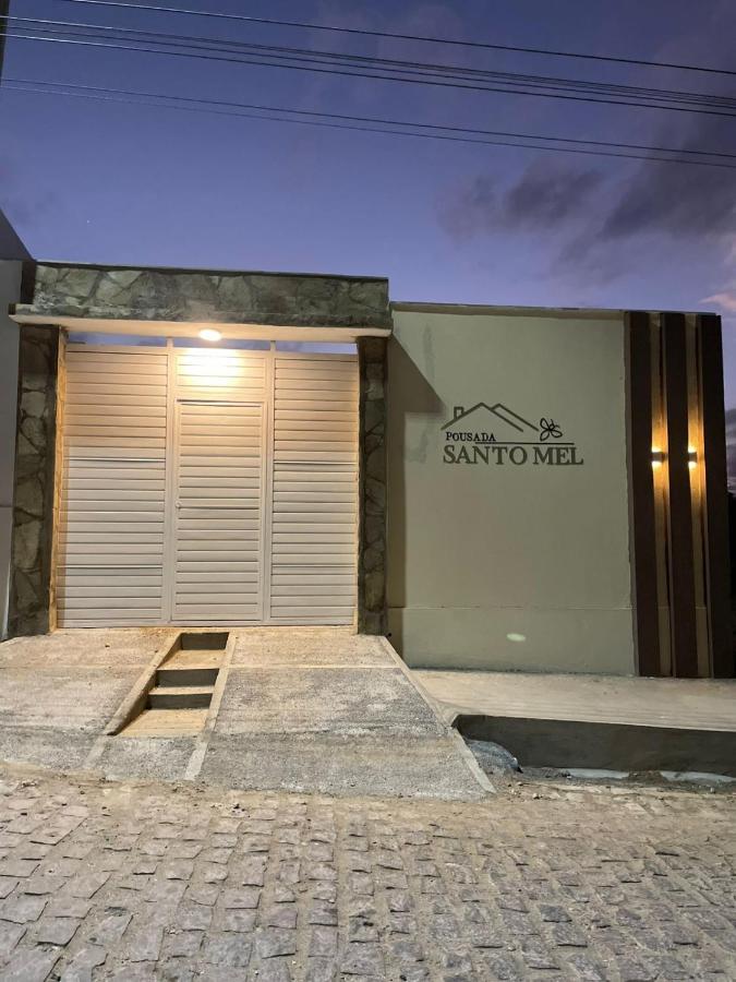Pousada Santo Mel - B&B São Tomé