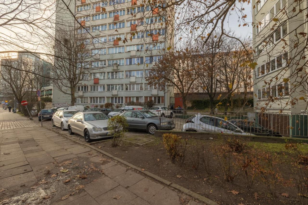 Park Żeromskiego Comfort Apartment by BookingHost - B&B Szczecin