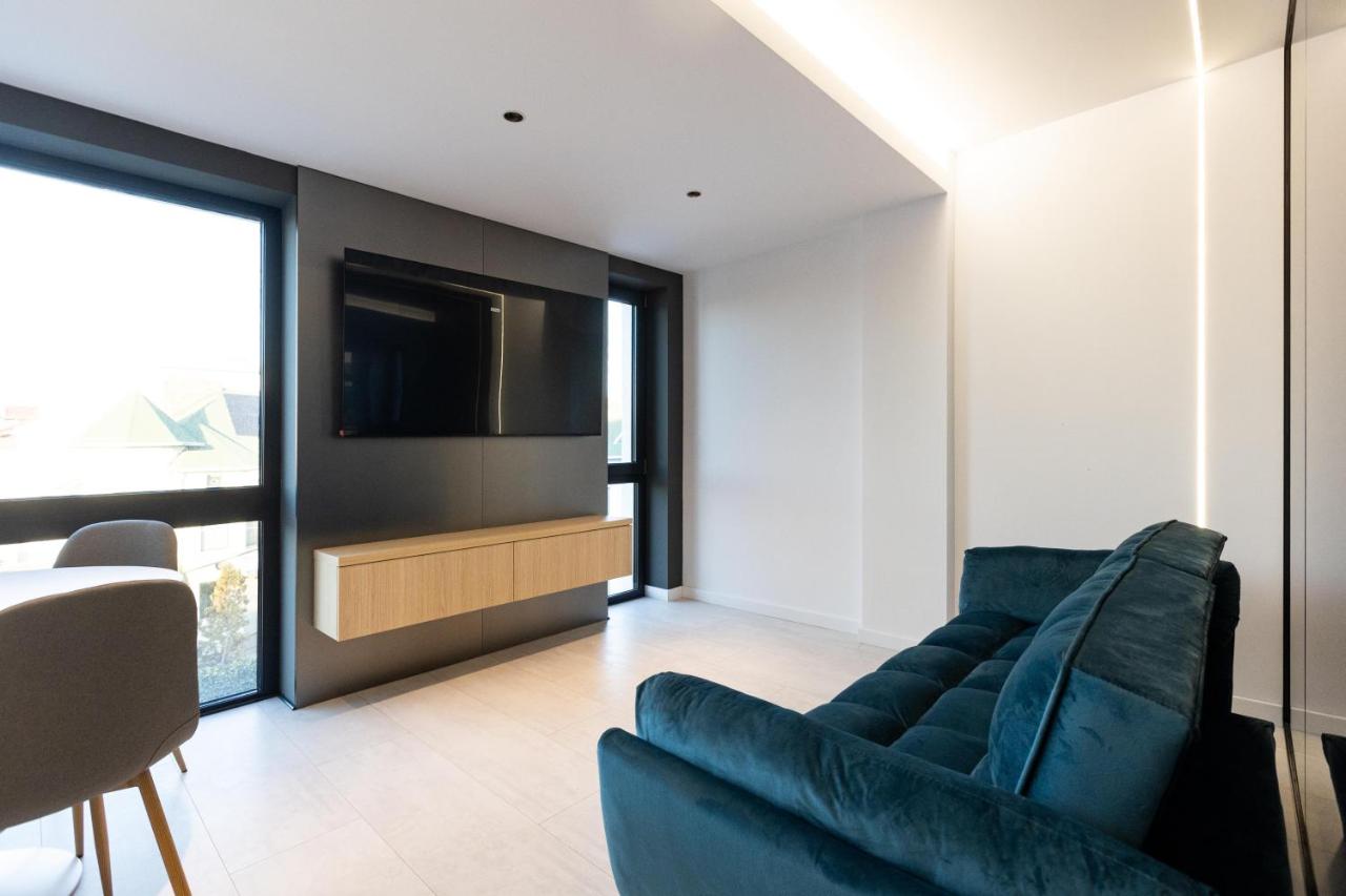 Alecsandri Central Stay Apartments - Near Old Town - Private Parking - B&B Craiova