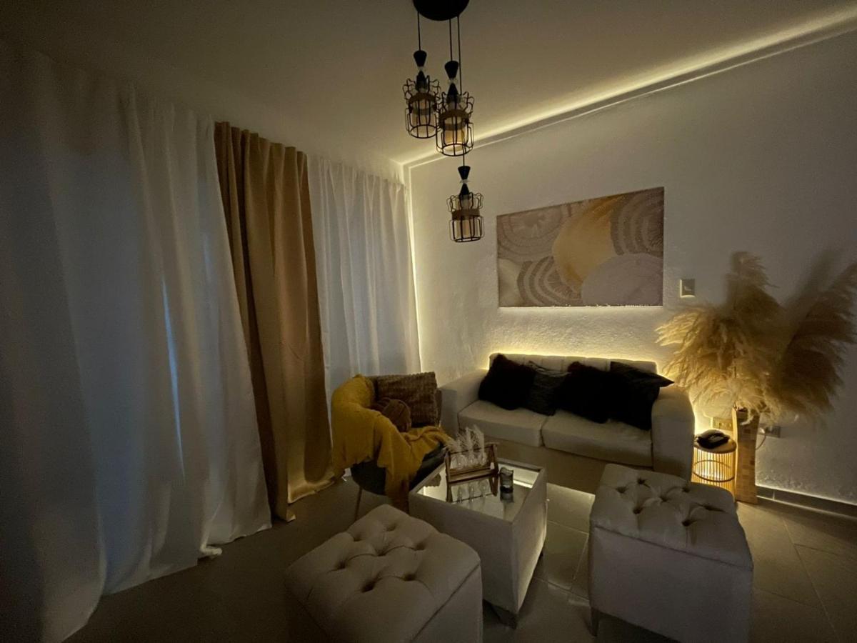 Modern 3-bedroom apartment in a gated residential community - B&B Concepción de la Vega
