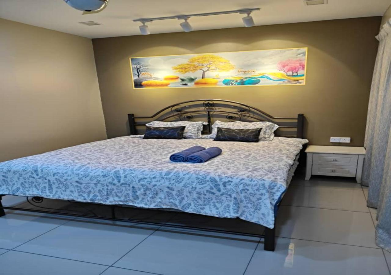 2Bedroom Trefoil Setia Alam Near Setia City Mall 1-7 Pax - Chambres d'hôtes Shah Alam
