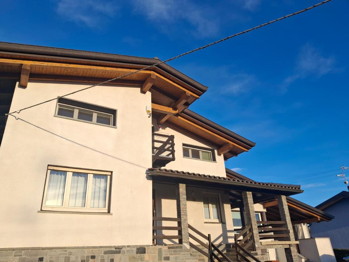 La casa di Gergy - Ferienwohnung Borgomanero