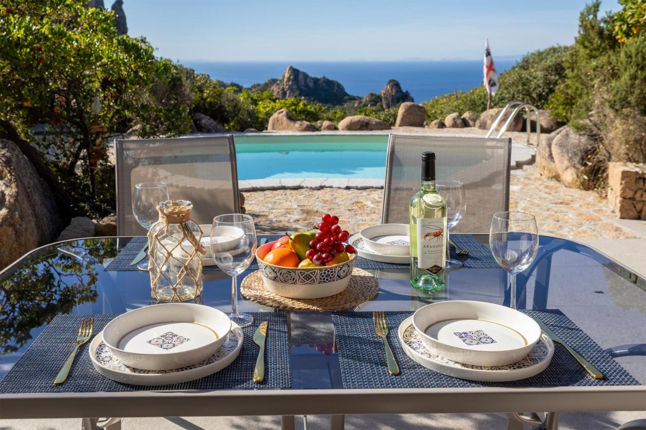 Villa Smeralda New - INFINITYHOLIDAYS - Bed and Breakfast Costa Paradiso