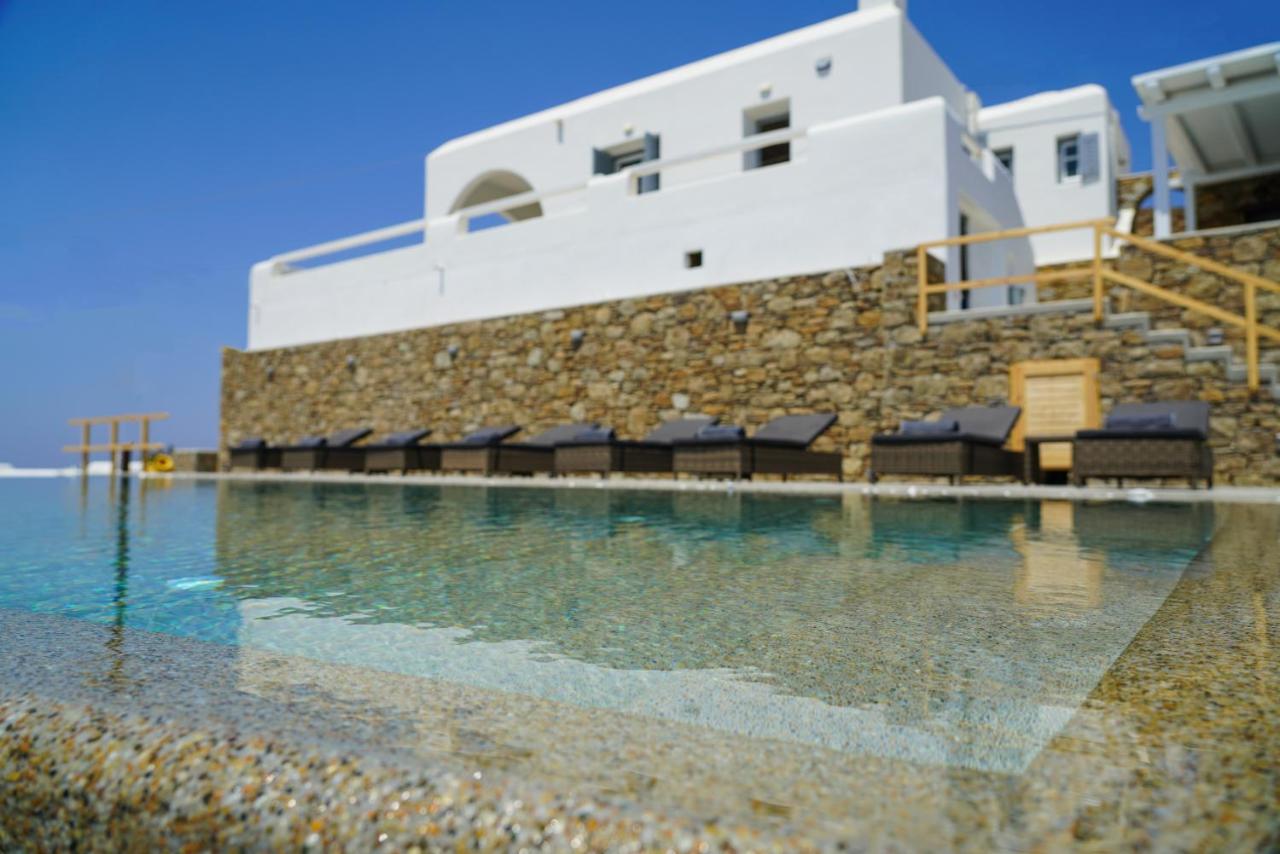 Aether Mykonos 5BR Villa with Serene Port & Town Views - B&B Toúrlos