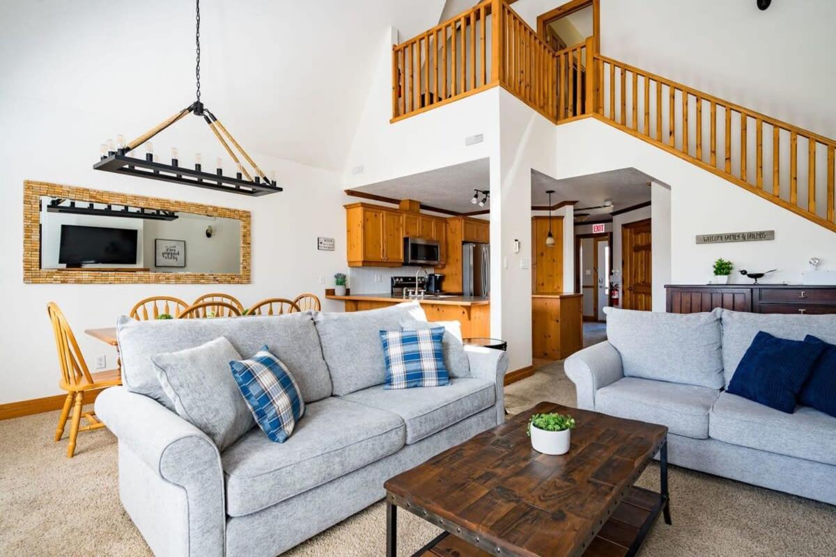 Out of the Blue - Shuttle to Blue Walk & Trails - Bed and Breakfast Collingwood