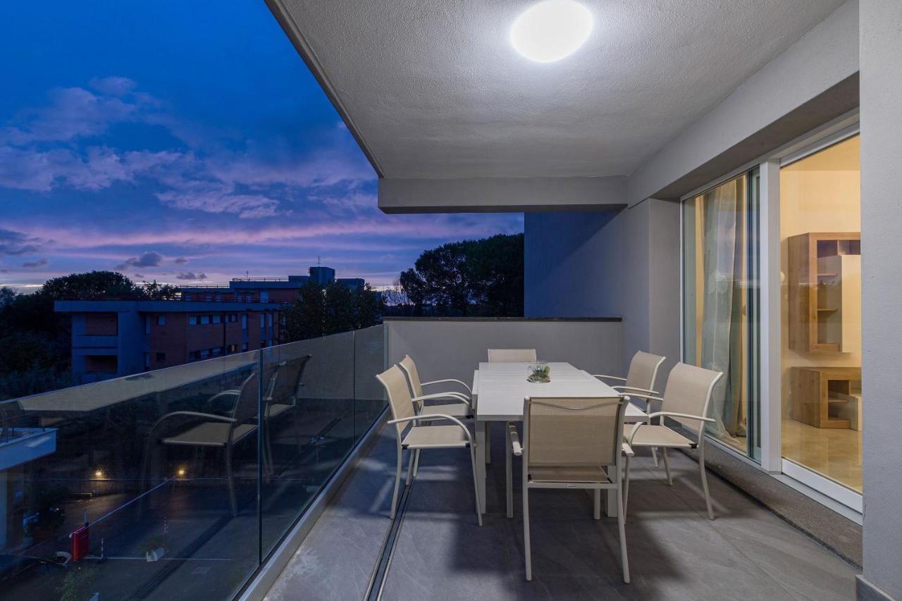 Trinità Domus - HOLIDAY APARTMENT - Chambres d’hôtes Rome