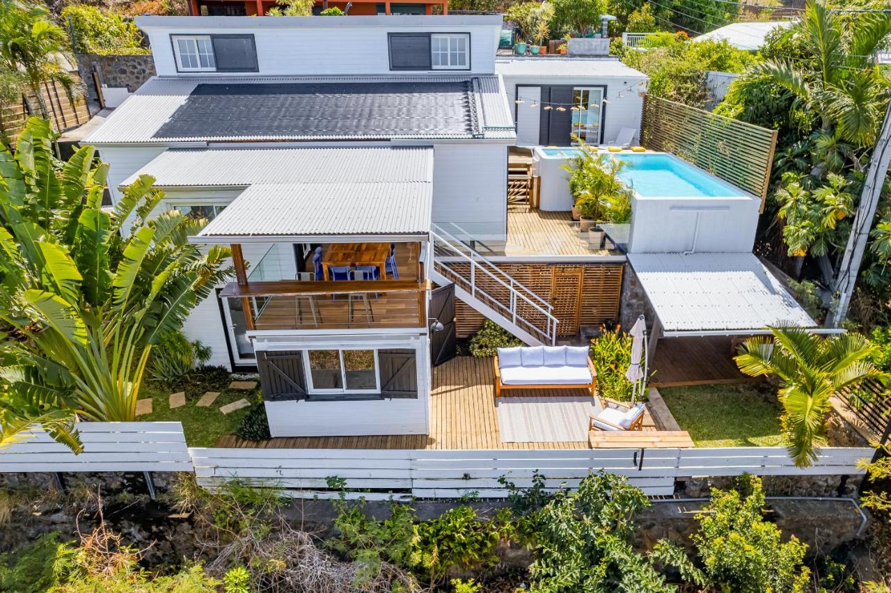 Villa Camomille, piscine au sel chauffée, vue océan - B&B Saint-Leu