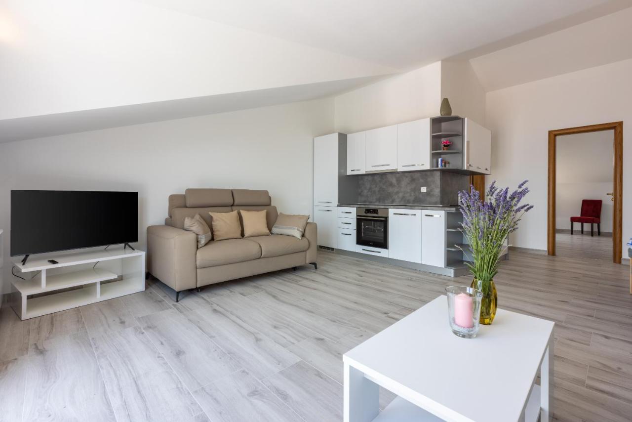 Appartamento con Balcone