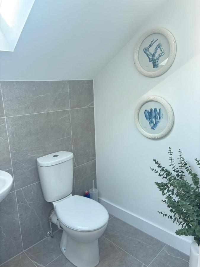 Deluxe Double Room (1 adult + 1 child)