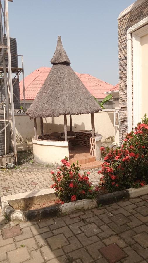 Miriya Luxury Guest house - B&B Abuja