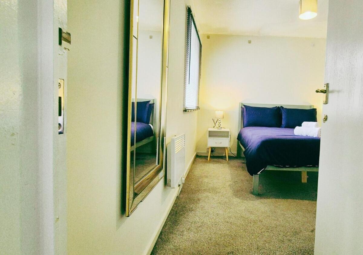 Comfy 3BR Flat on Quiet Street in Wollaton - B&B Nottingham