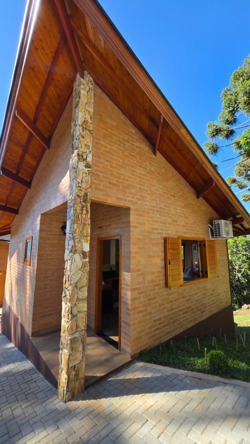 Chalés Kairós - B&B Monte Verde