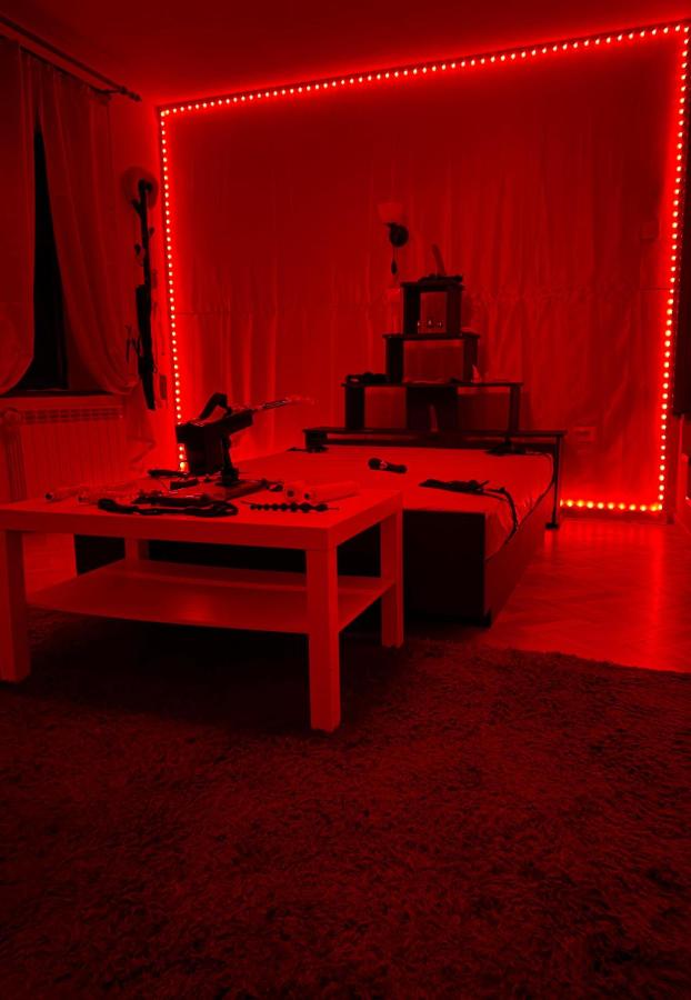 INTENSE LOVE CHAMBER - Adult Only - B&B Sibiu