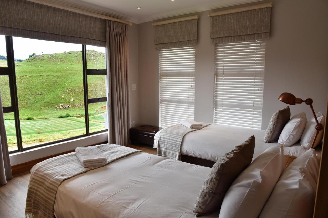 Deluxe Suite at in Highland Gate Golf and Trout Estate 1135 - Chambres d'hôtes Dullstroom