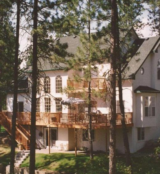 River Cove Elegant Waterfront Bed & Breakfast - Ferienwohnung