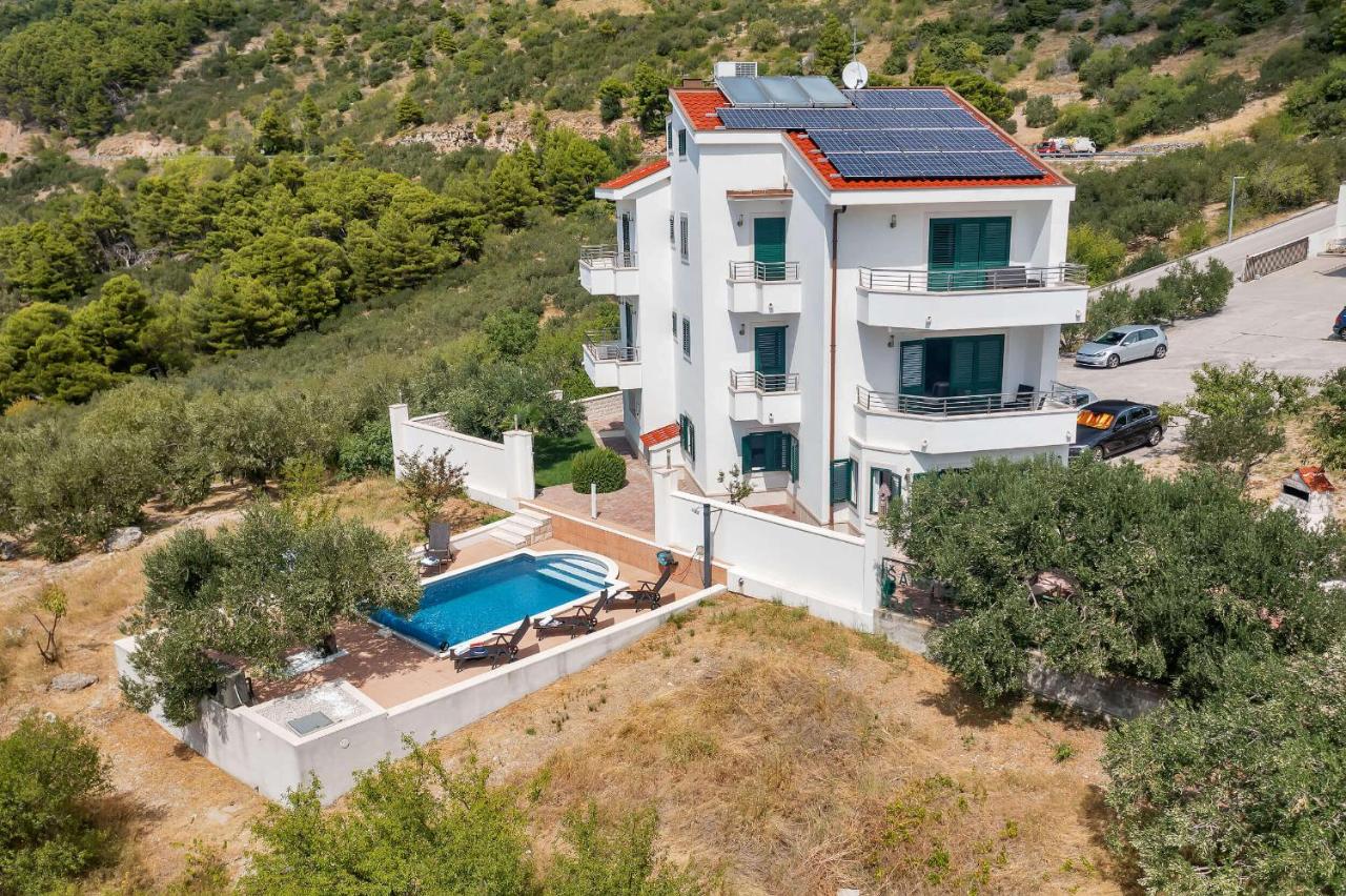 Holiday Home Berulia - B&B Brela