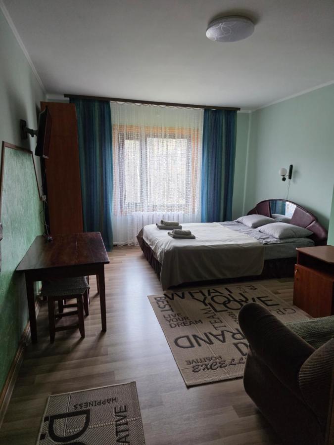 Habitación Triple con vistas a la montaña