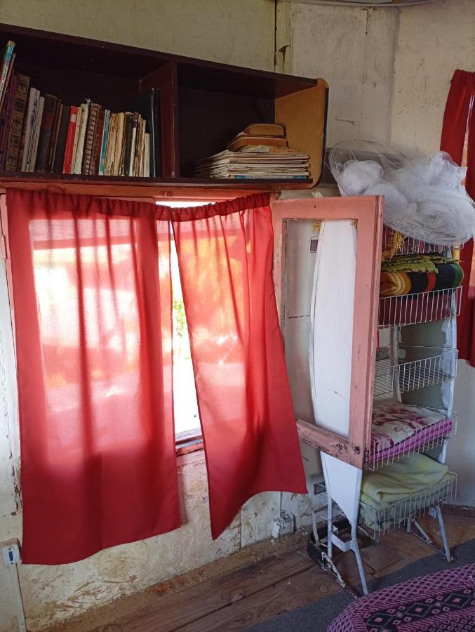 Camera Matrimoniale con Vista Giardino