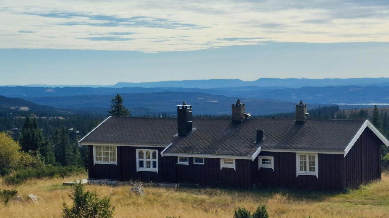 Historic Cabin From 1906 In Sjusjøen - B&B Sjusjøen