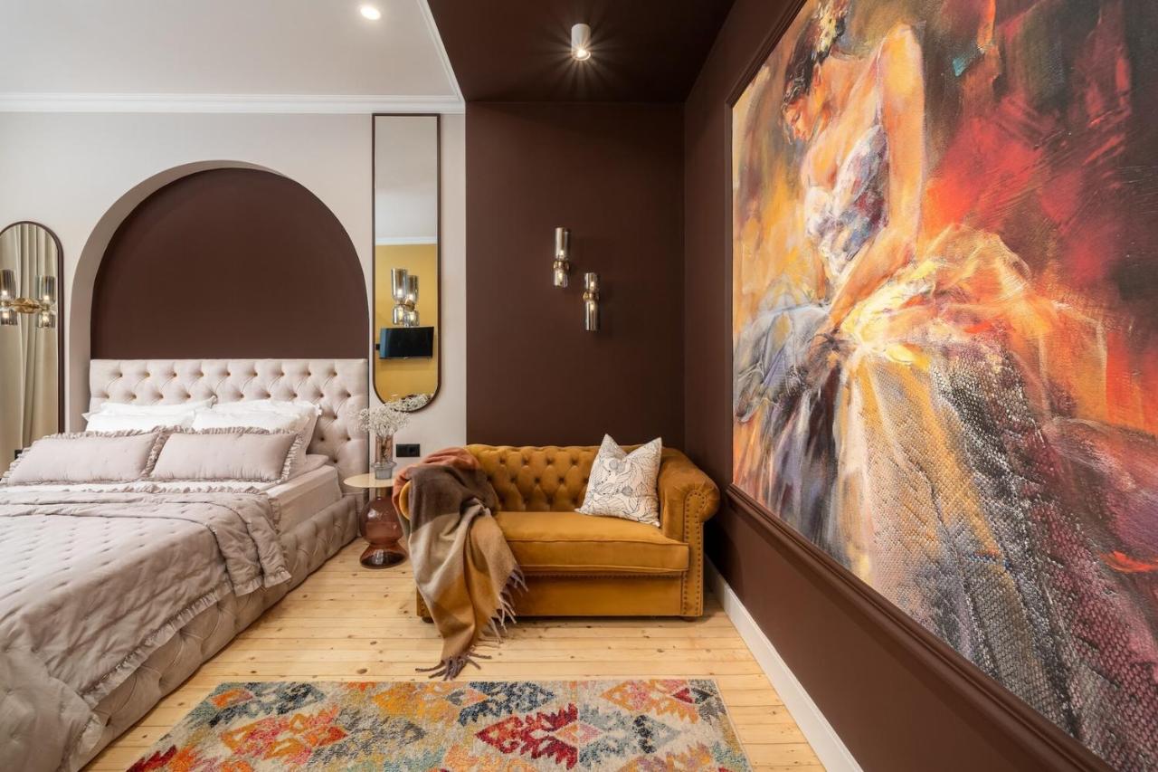 CityCenter Magnific Gem - 2 BDR & 2 Baths - B&B Sofia