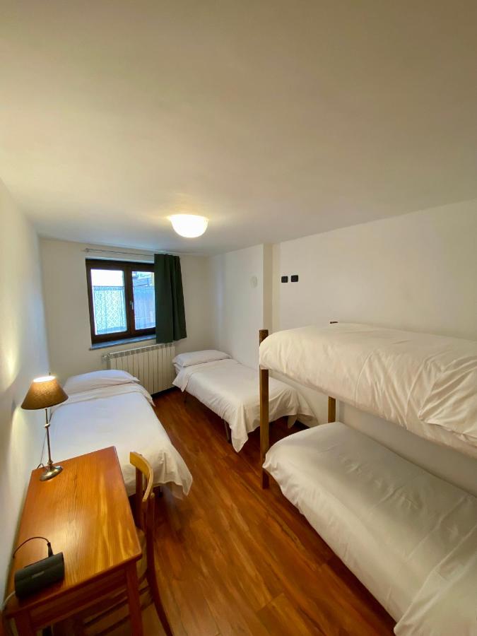 Quadruple Room with Private Bathroom