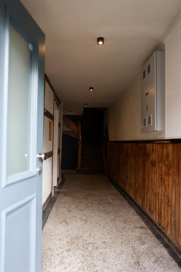 Lehm & Fachwerk Dach-Apartment - Claycation - Chambres d’hôtes Marktbreit