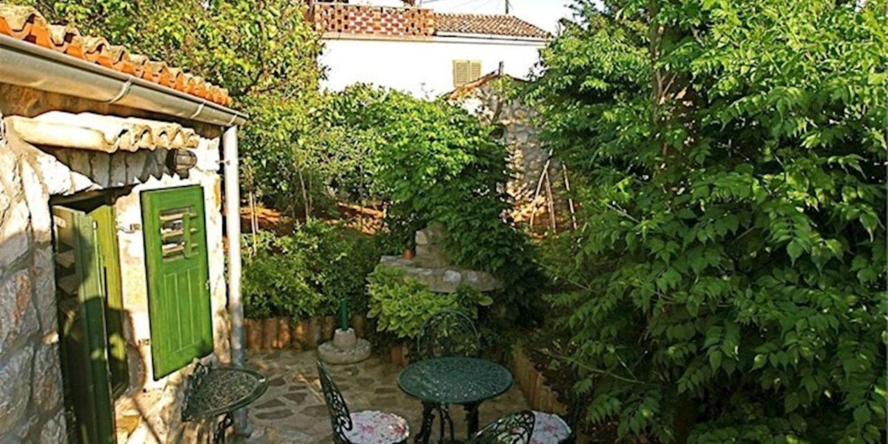 Renata A2 studio - B&B Veli Losinj
