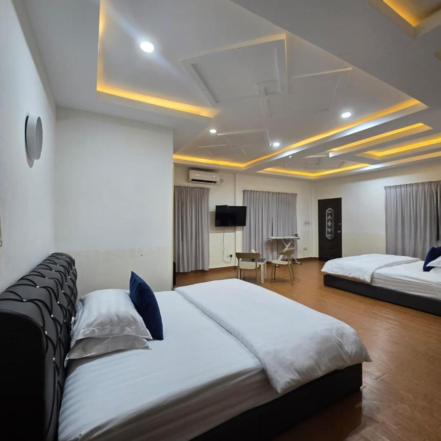 Habitación Familiar con balcón