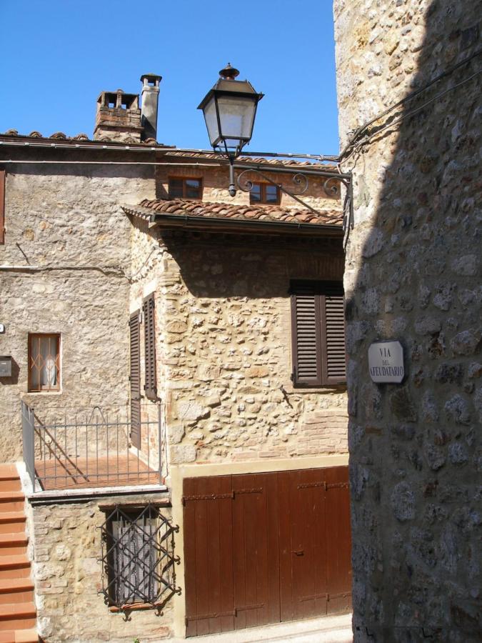 Pietre dell'antico borgo - B&B San Lorenzo A Merse