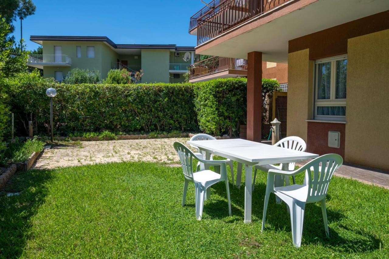 Trilocale con giardino e posto auto a Marcelli - M152 - B&B Marcelli