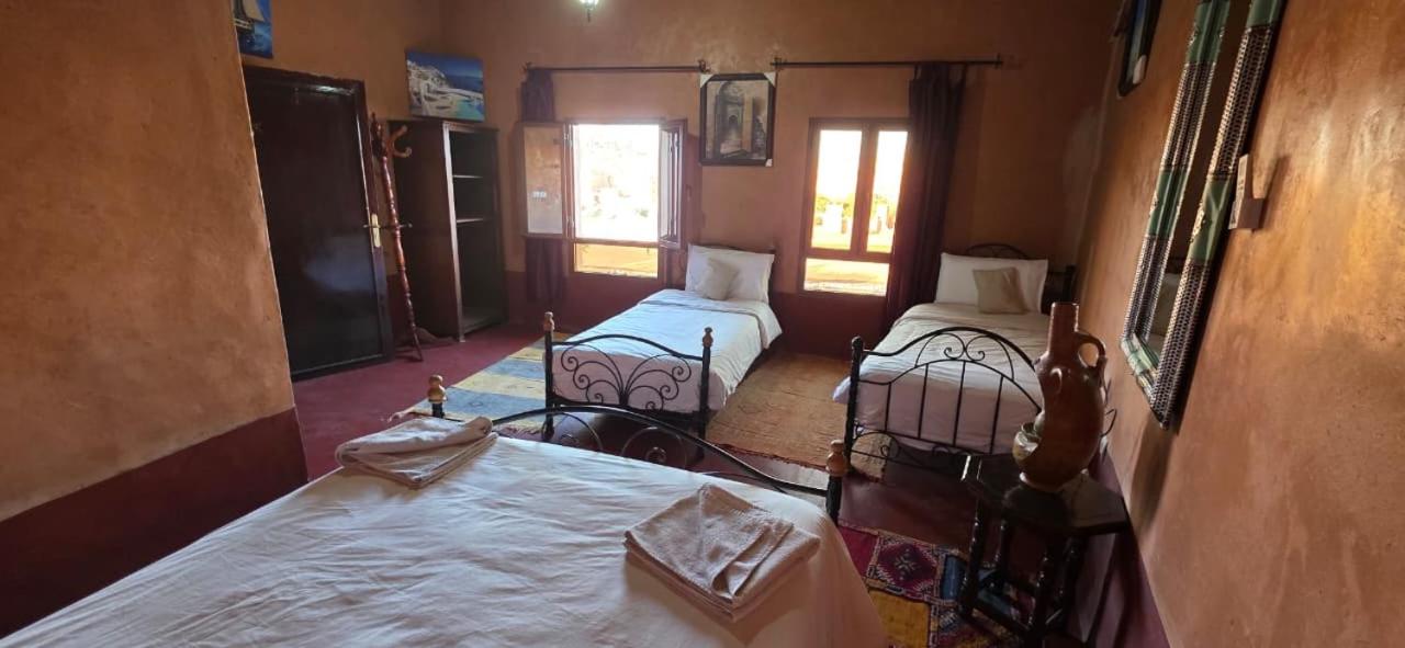 Family Room with Garden View