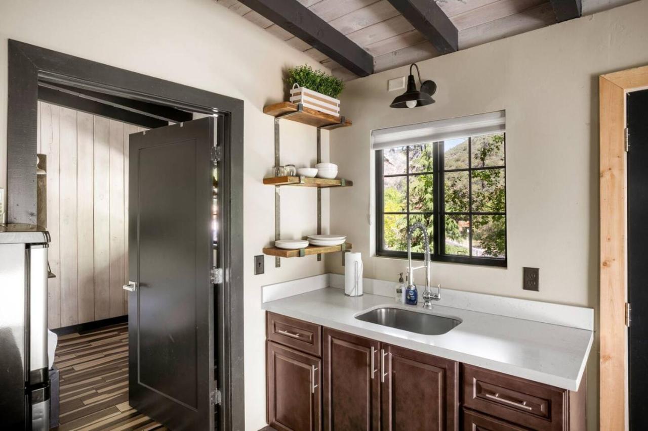 Suite 2 in Oak Creek Canyon - Close to Slide Rock - B&B Sedona