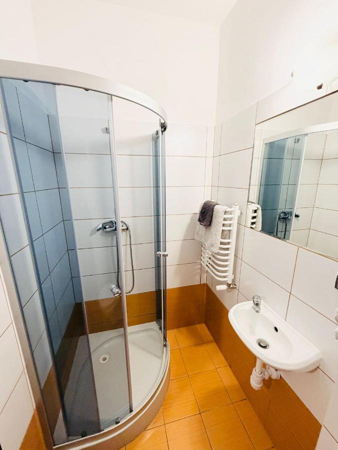 Habitación Doble Pequeña