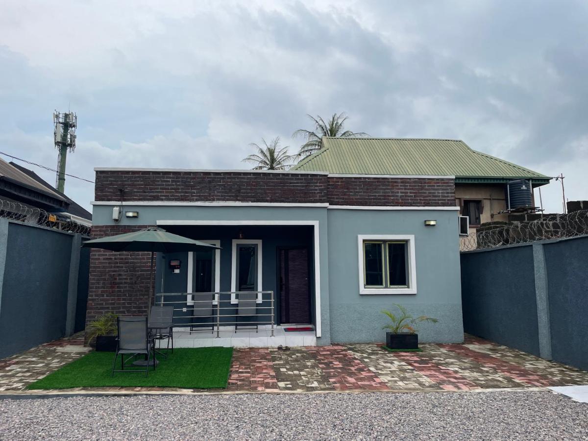 Luxury Stay in Lagos - B&B Iju Junction