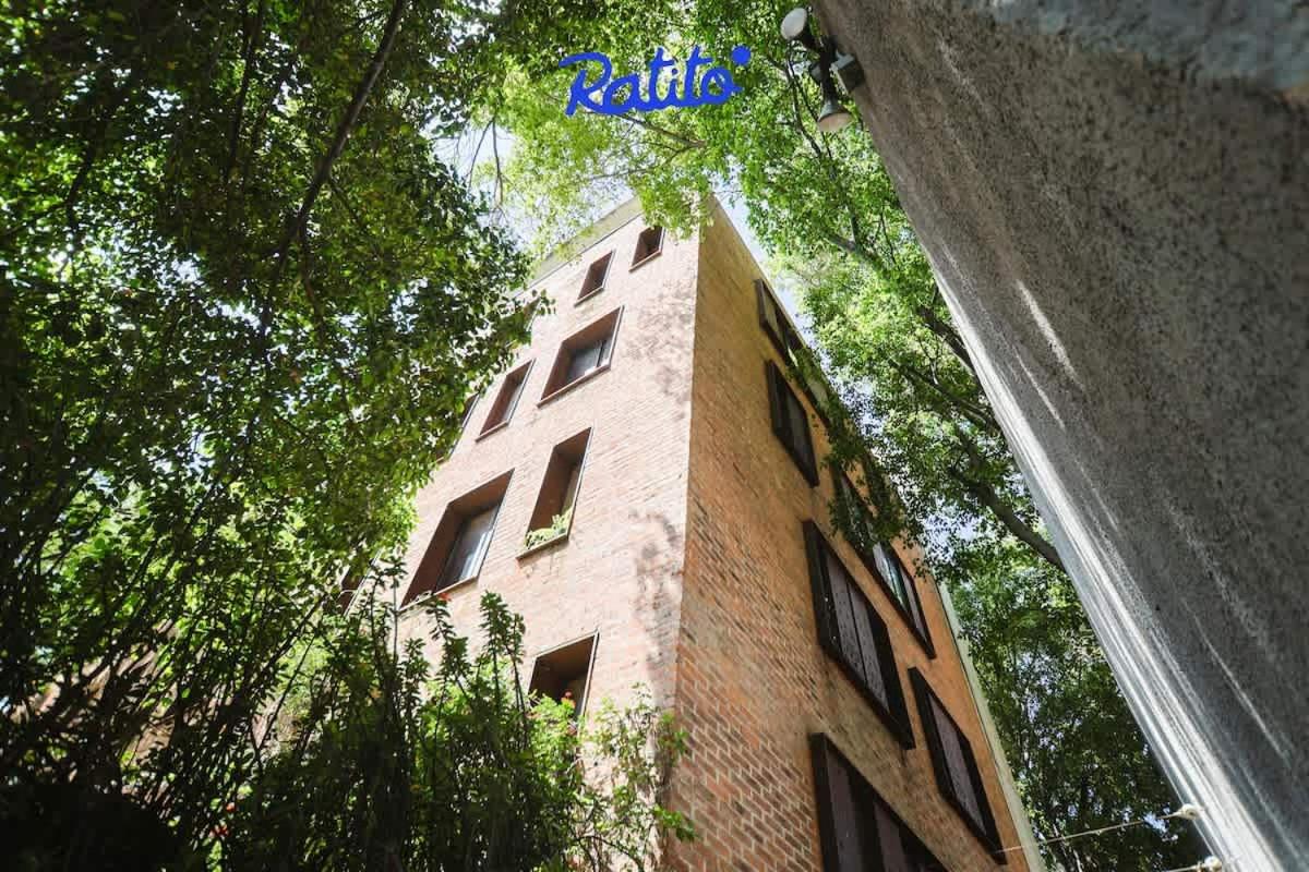 Estudio en Colonia Americana Cama QS SofaCama - Bed and Breakfast Guadalajara