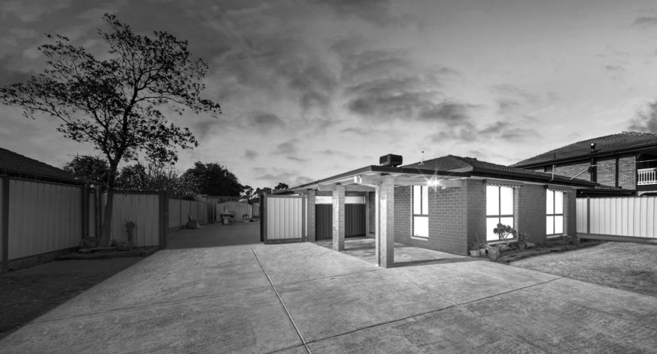 4 Westcott Parade Rockbank - Ferienwohnung Rockbank