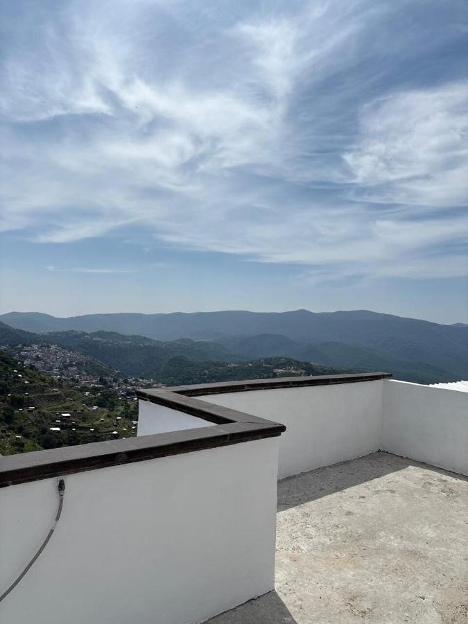 Silver Mountain House - B&B Taxco