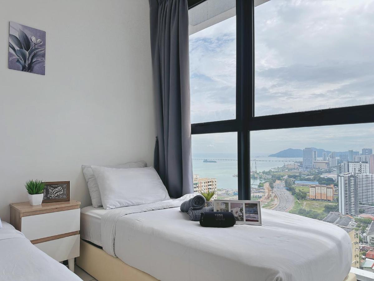 Apartamento de 3 dormitorios con vistas al puerto