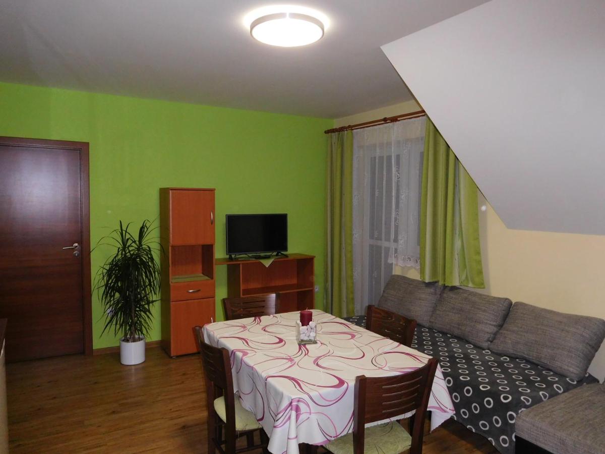 Apartment U Sedláčků - Ferienwohnung Benecko